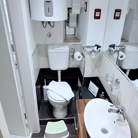 Luca Apartmán